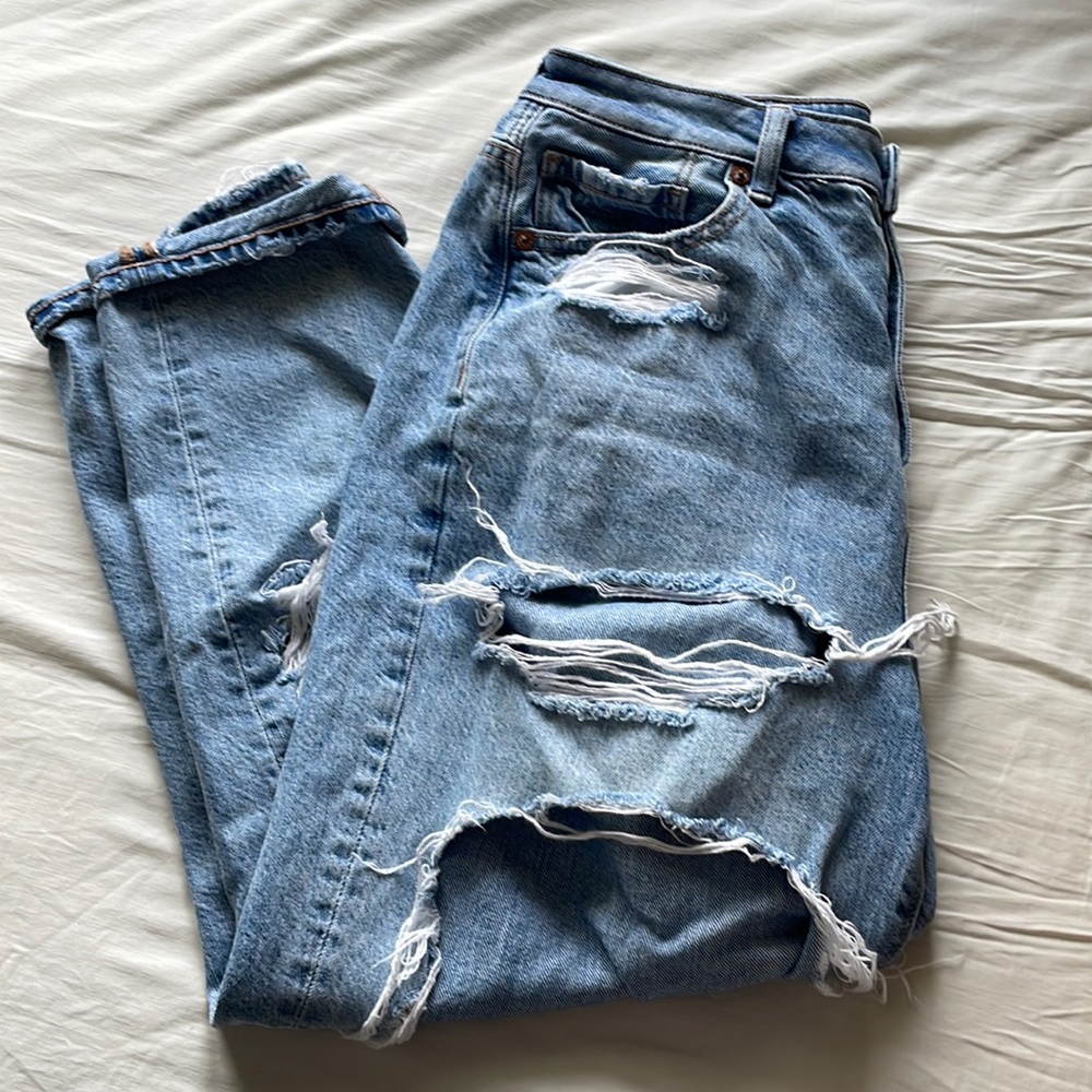 American Eagle Ripped Jeans